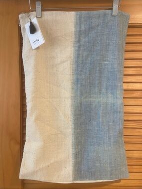Nila House Handwoven Cotton Linen Pillow Cover - Natural & Light Blue